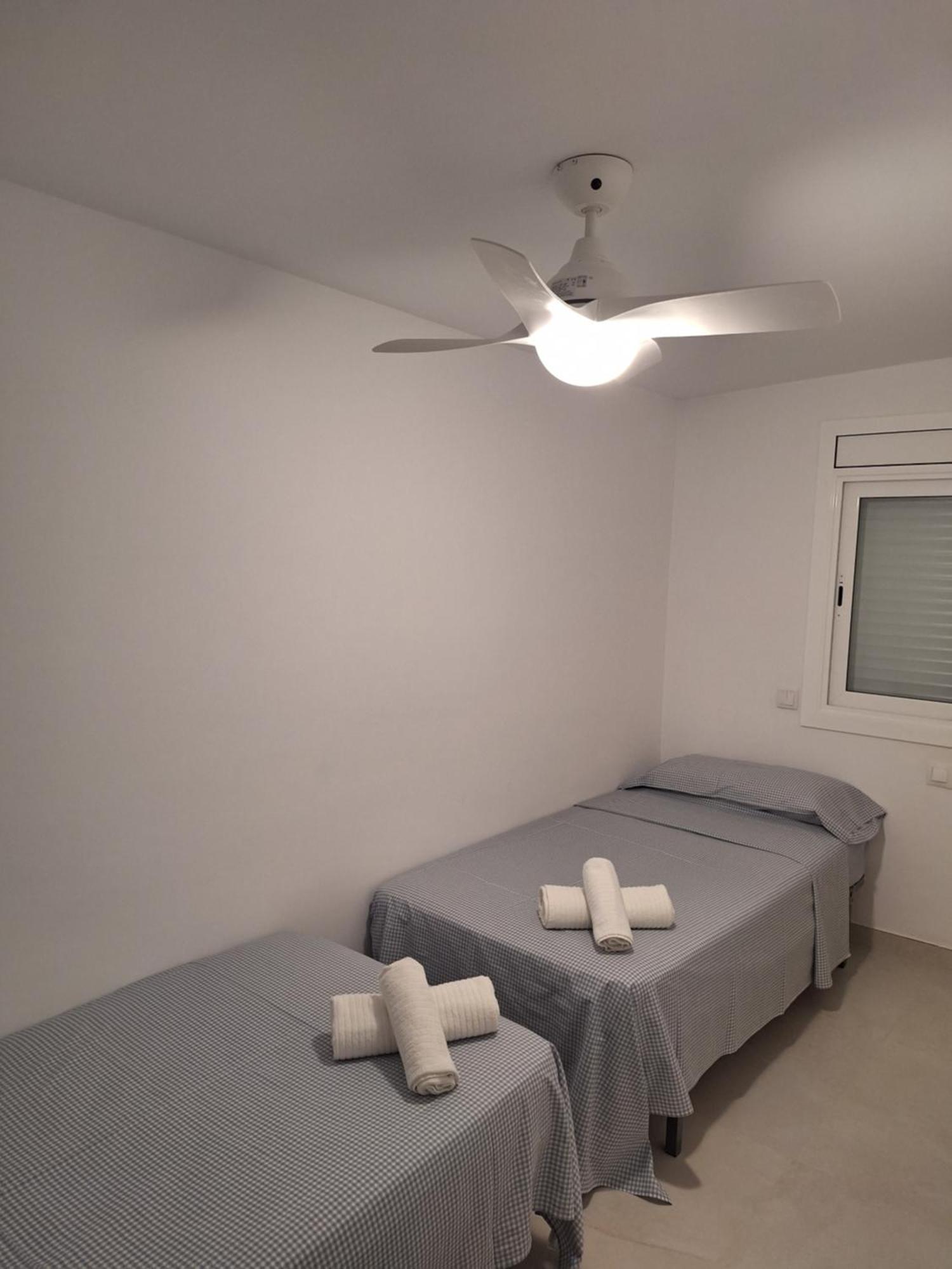 Apartamento En Primera Linea De Mar De Салоу Экстерьер фото